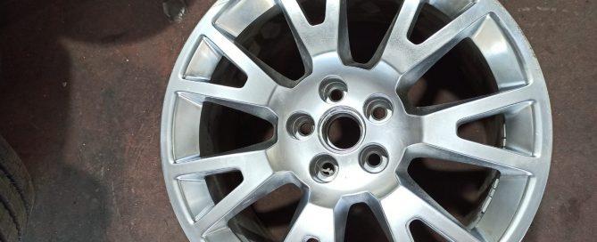 שיפוץ+יישור גנט קאדילק